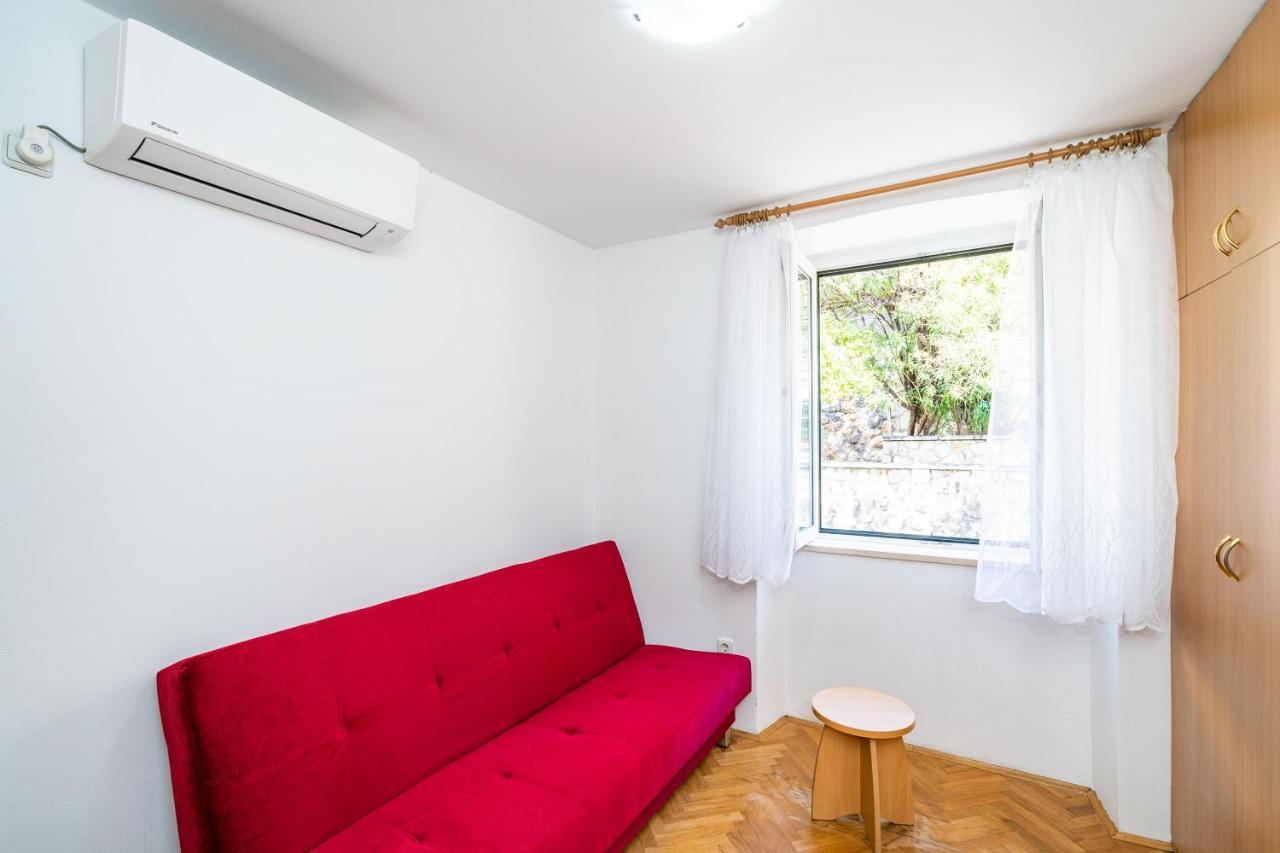 Central Apartment With Terrace Дубровник Екстер'єр фото